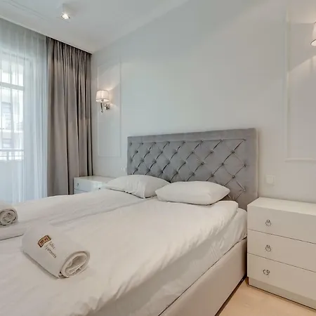 Апартаменты Crystal - Neptun Park Premium *